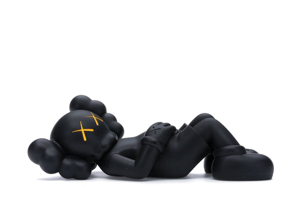 KAWS:HOLIDAY JAPAN 9.5