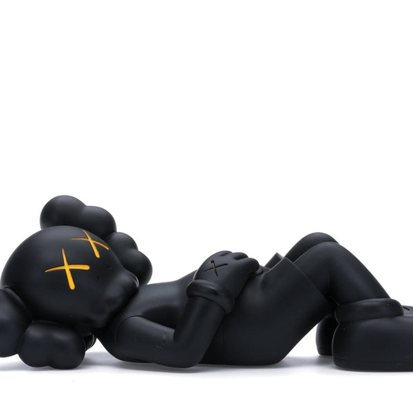 KAWS:HOLIDAY JAPAN 9.5